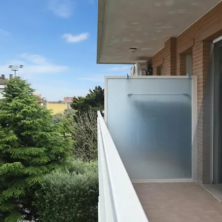 Se251 - Marzocca, Quadrilocale Comodo Al Mare E Ai Servizi Appartamento *